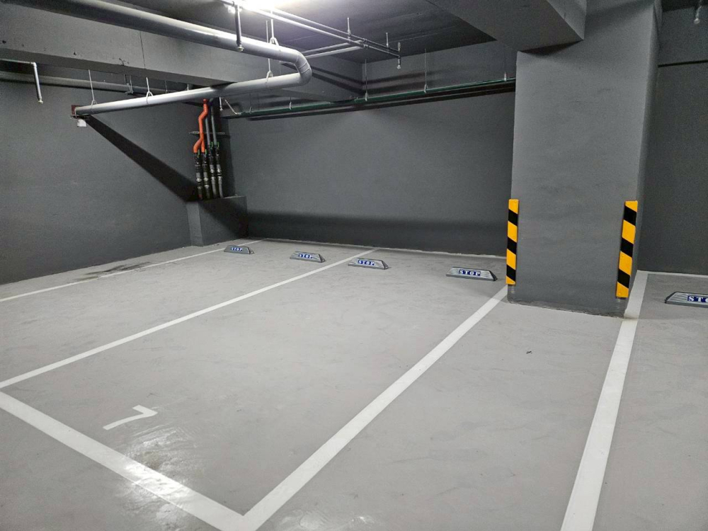 ◆ L85D防護條
◆ ST575鋁合金車輪檔
◆ 圓型反射鏡